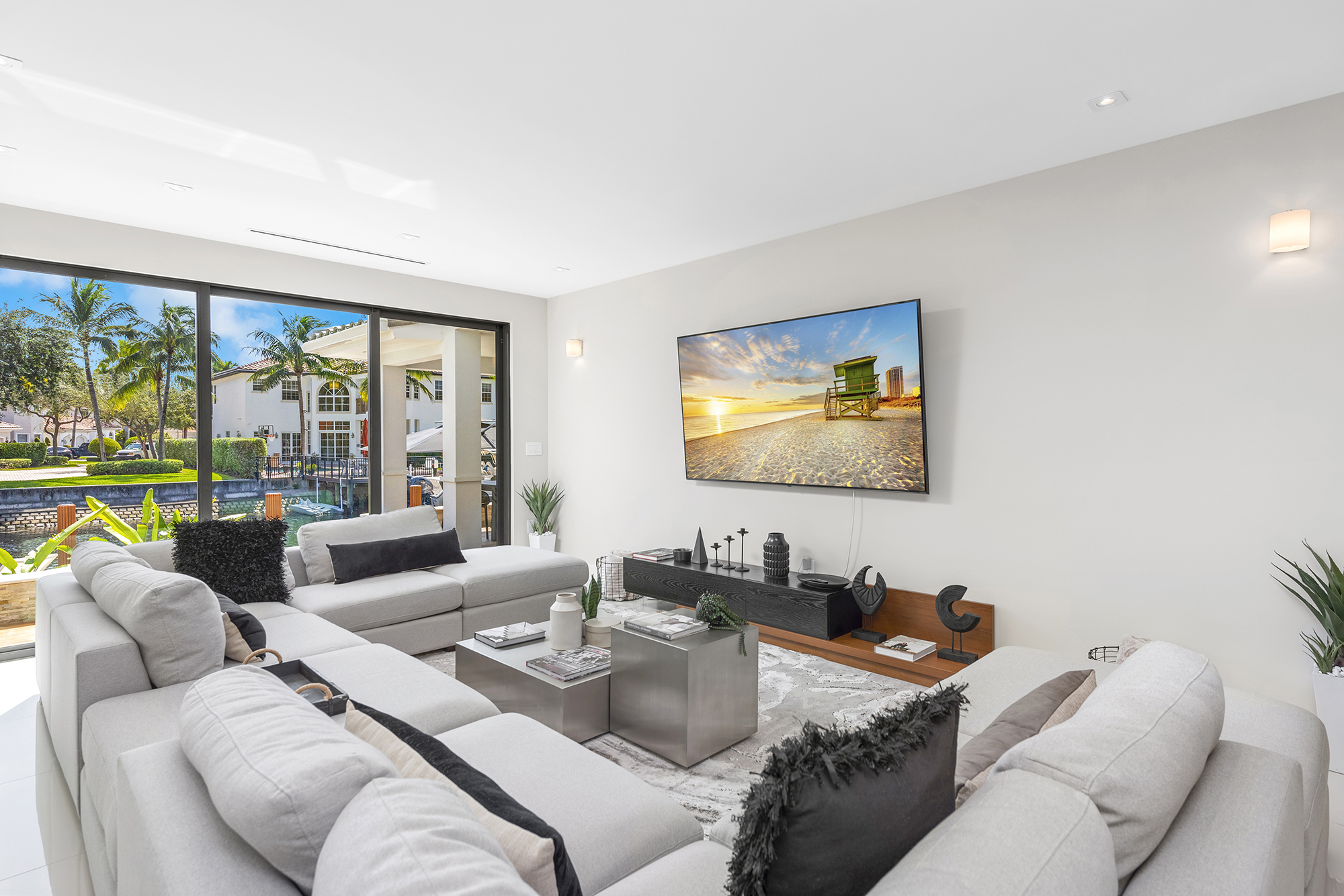 Miami Villa Costa image #3