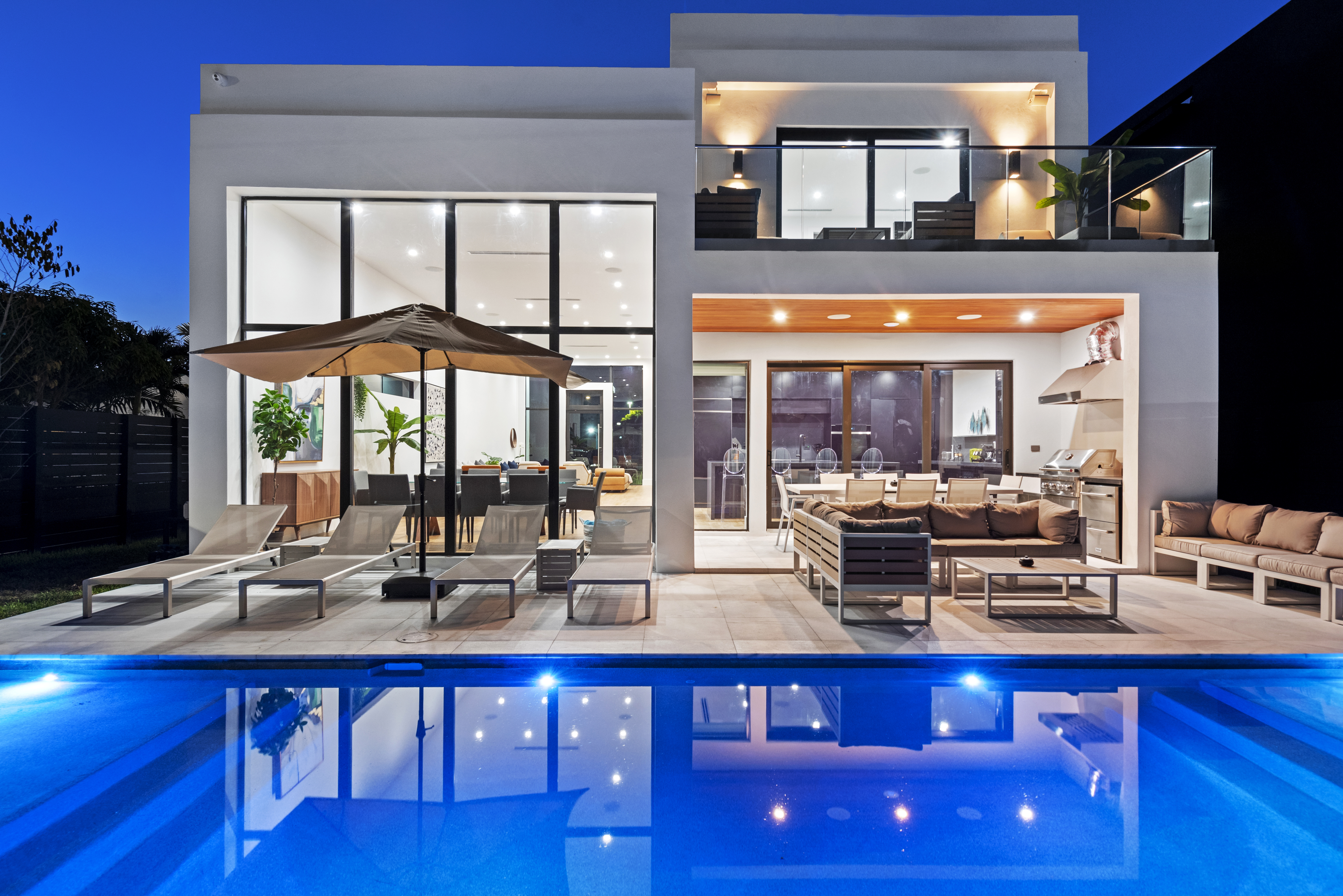 Villa Indigo luxury rental in Design District