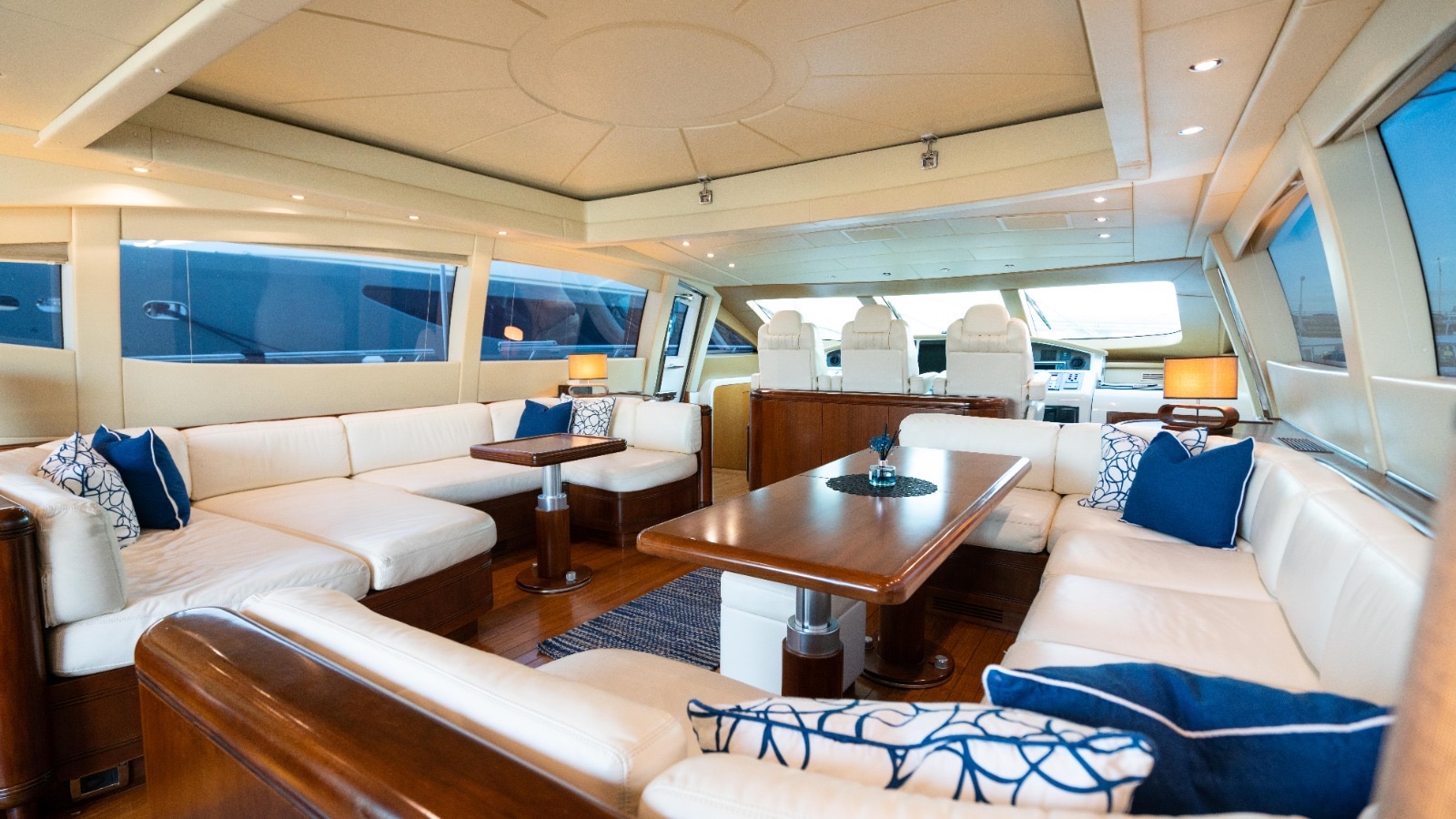 Miami 92 FT Mangusta image #2