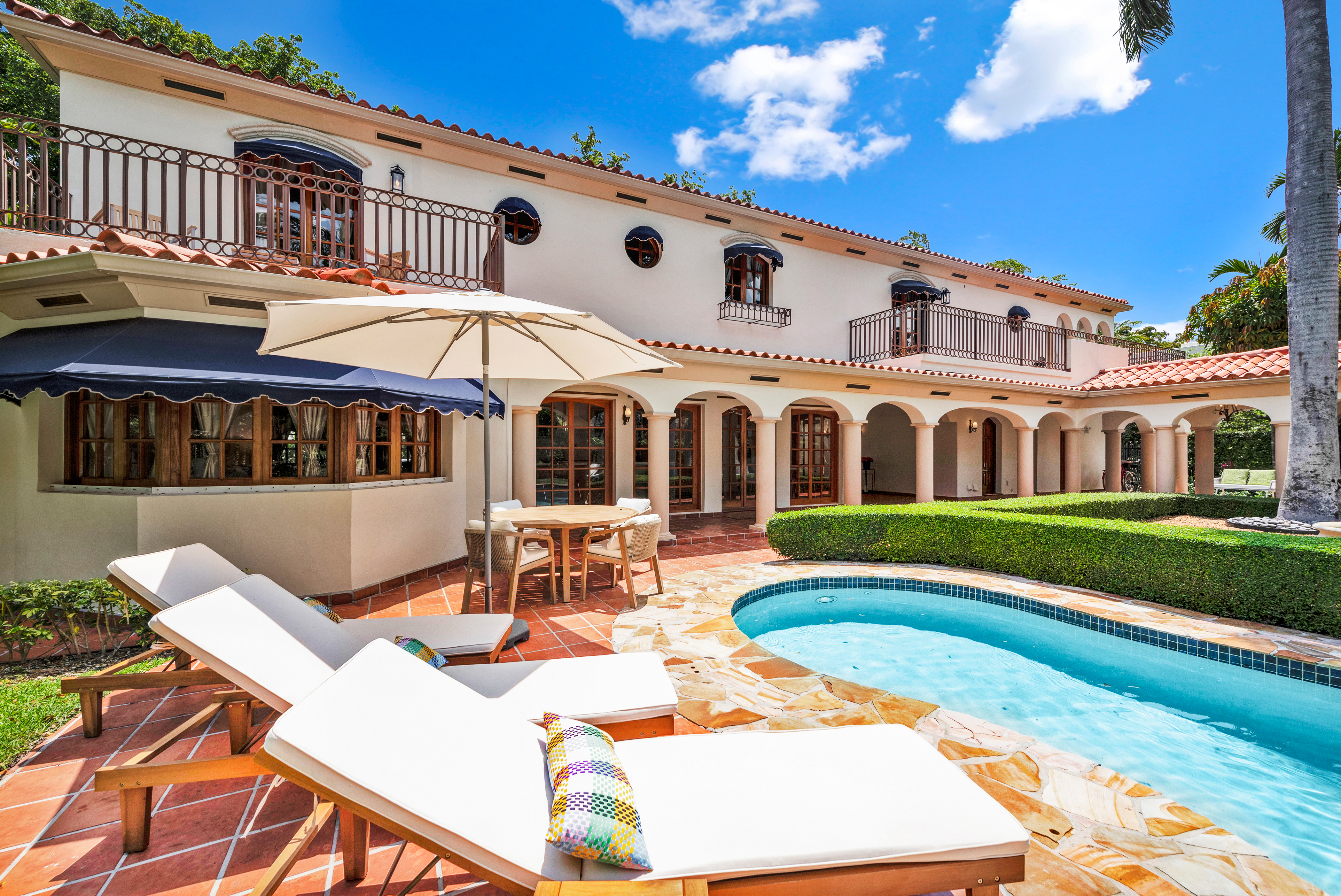 Miami Villa Tierra image #2